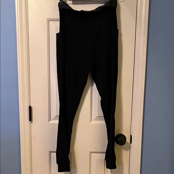 Nike Dri-FIT Black adult small jogger pants - Picture 4 of 4